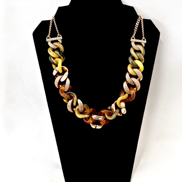 Marc By Marc Jacobs Jewelry - MARC JACOBS~tortoise link~STATEMENT NECKLACE Marc By Marc Jacobs Jewelry - MARC JACOBS~tortoise link~STATEMENT NECKLACE